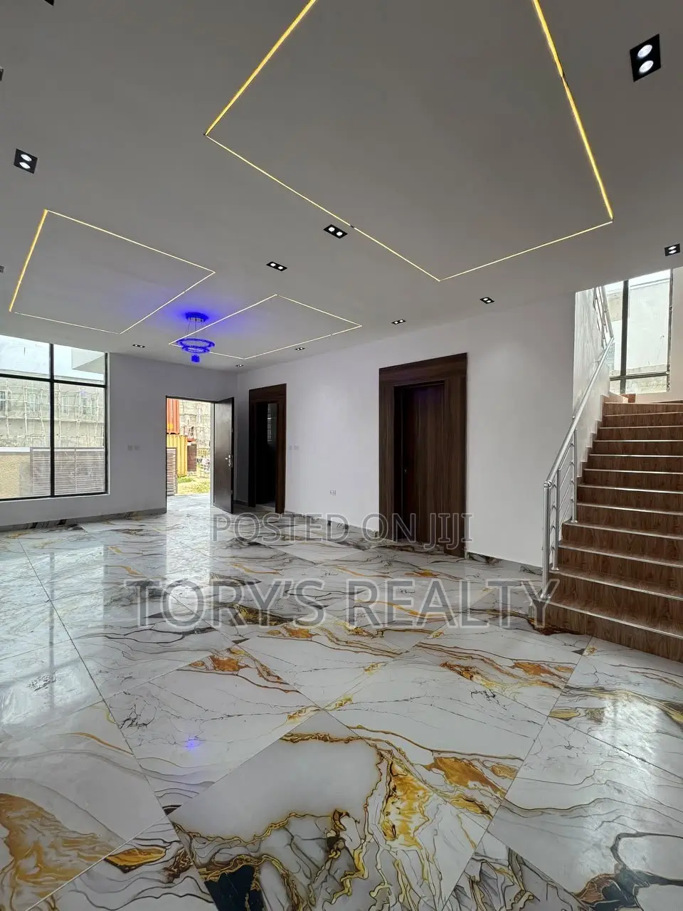 4bdrm Duplex in Ado / Ajah for sale