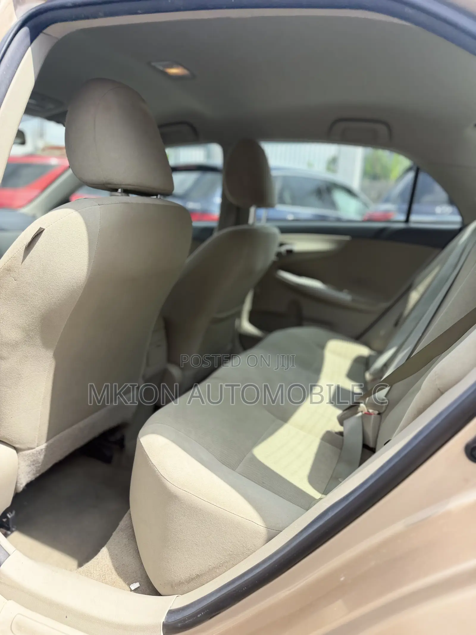 Toyota Corolla 2012 Beige