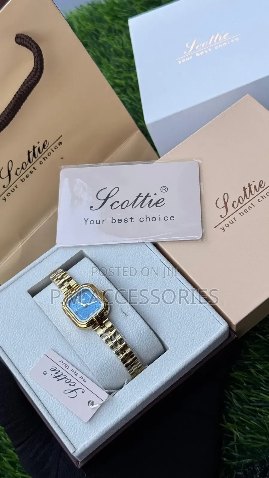 Elegant Scottie Chain Watch