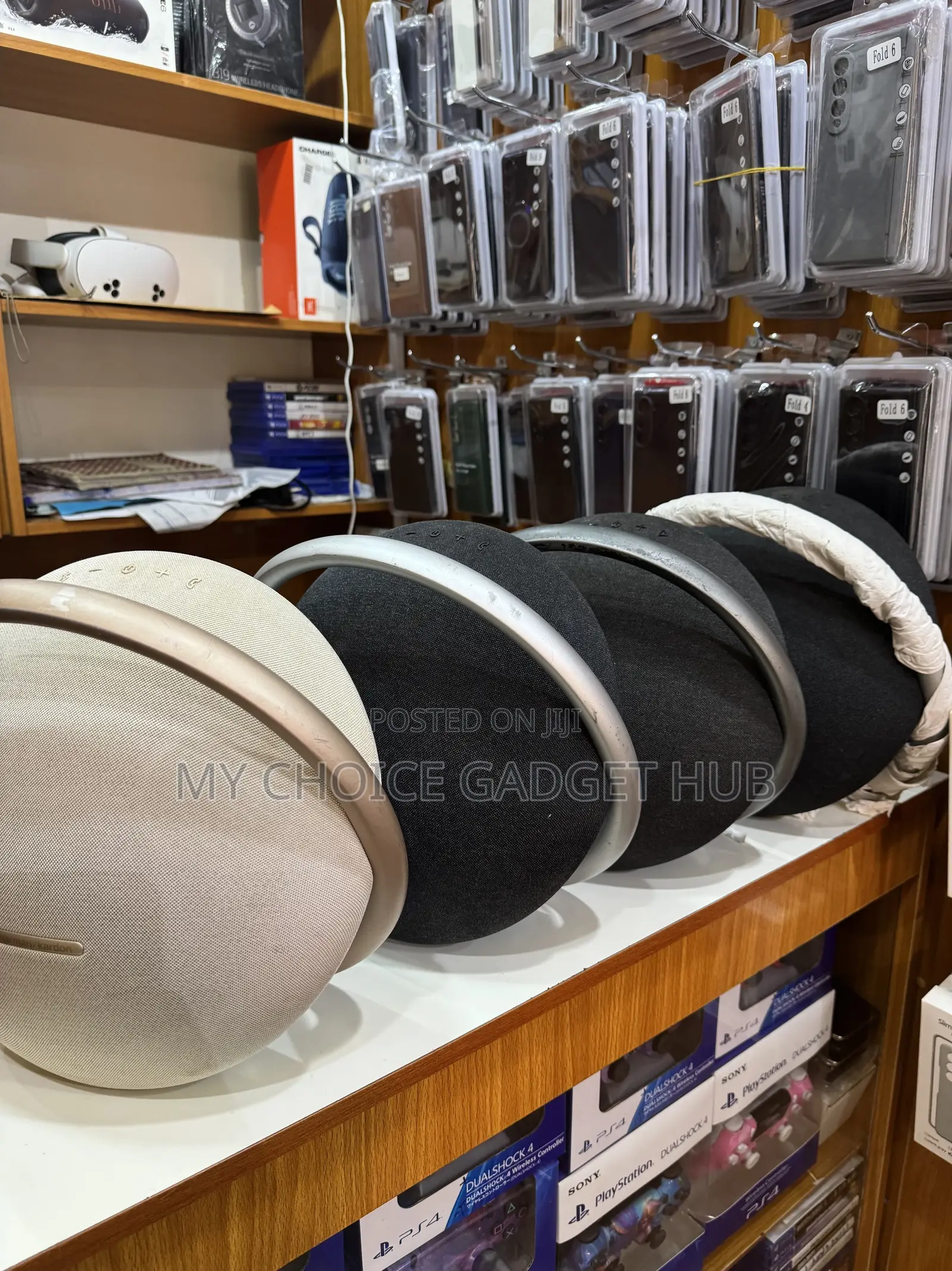Harman/Kardon Onyx Studio 8 Used Available