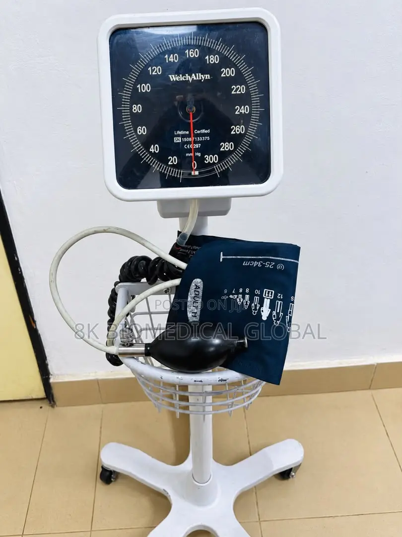 Welch Allyn 767 Mobile Aneroid Sphygmomanometer – Model 7670-03