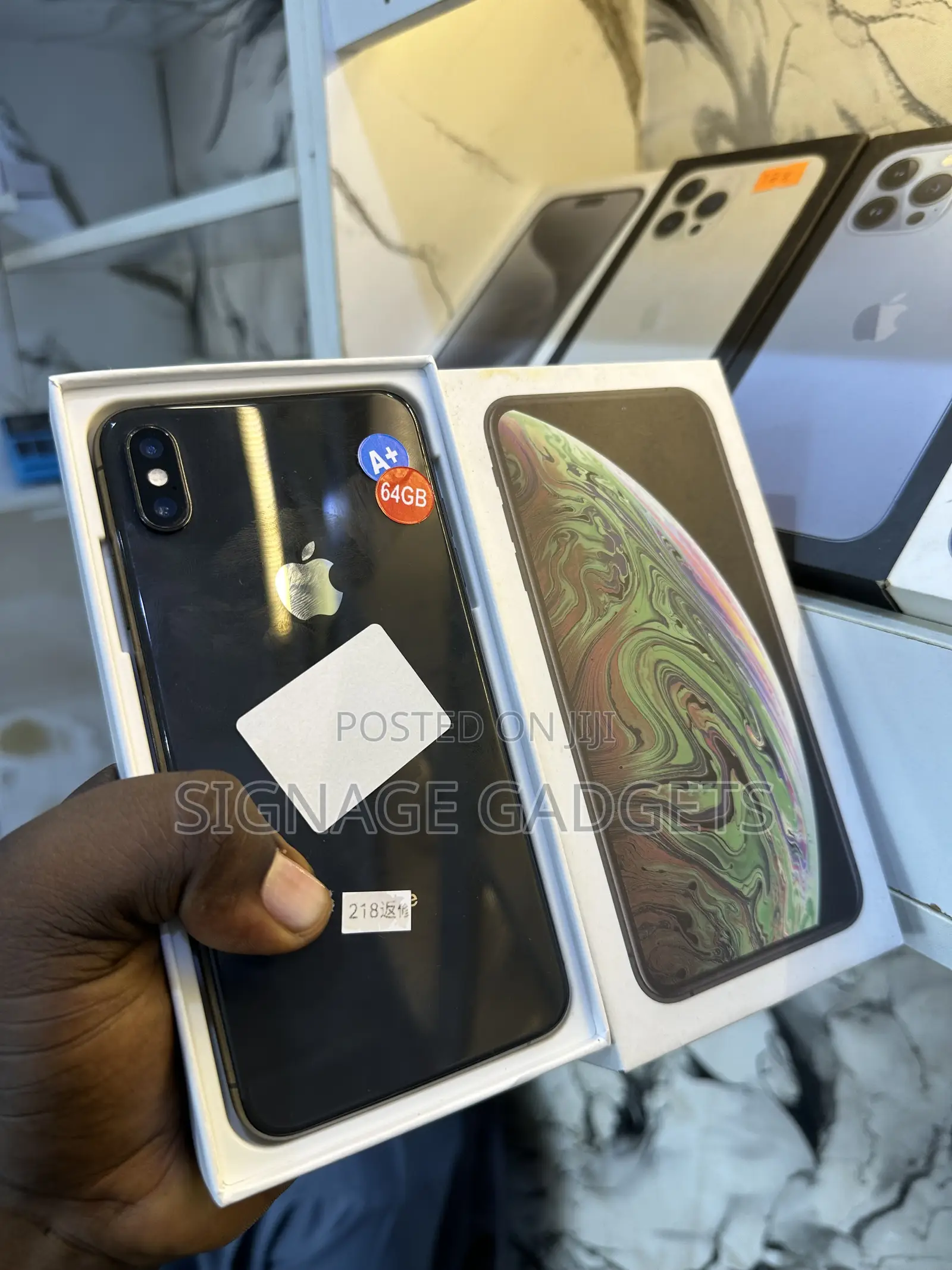 Apple iPhone XS Max 64 GB Black