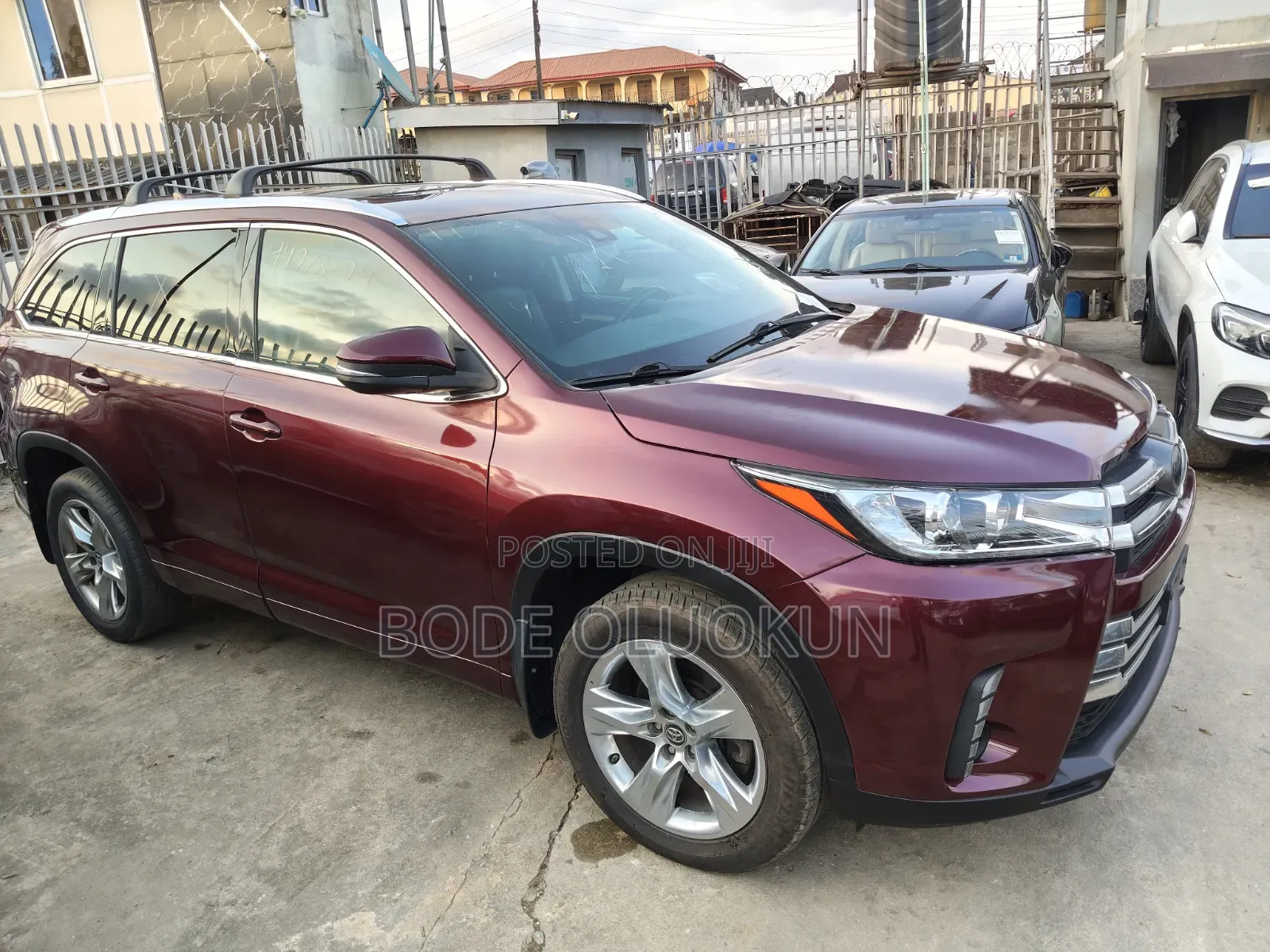 Toyota Highlander Limited 4x4 V6 (3.5L 6cyl 8A) 2018 Beige