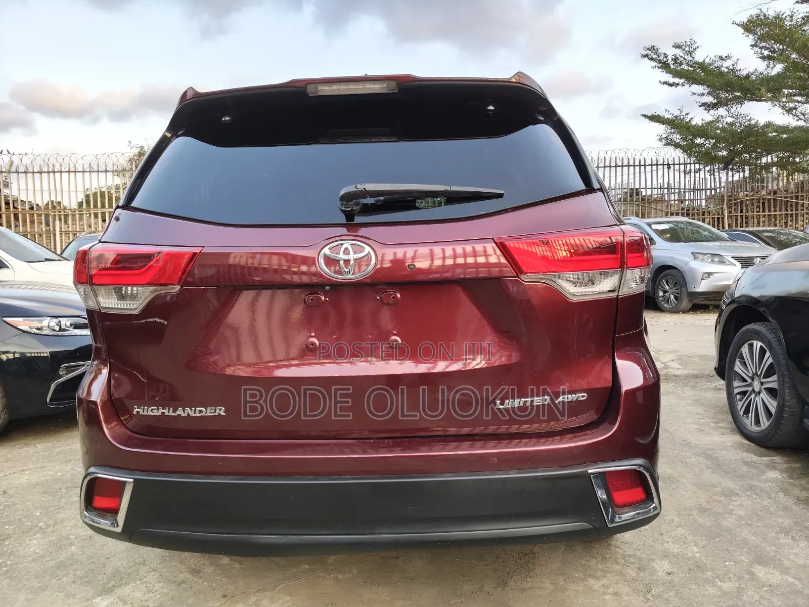Toyota Highlander Limited 4x4 V6 (3.5L 6cyl 8A) 2018 Beige