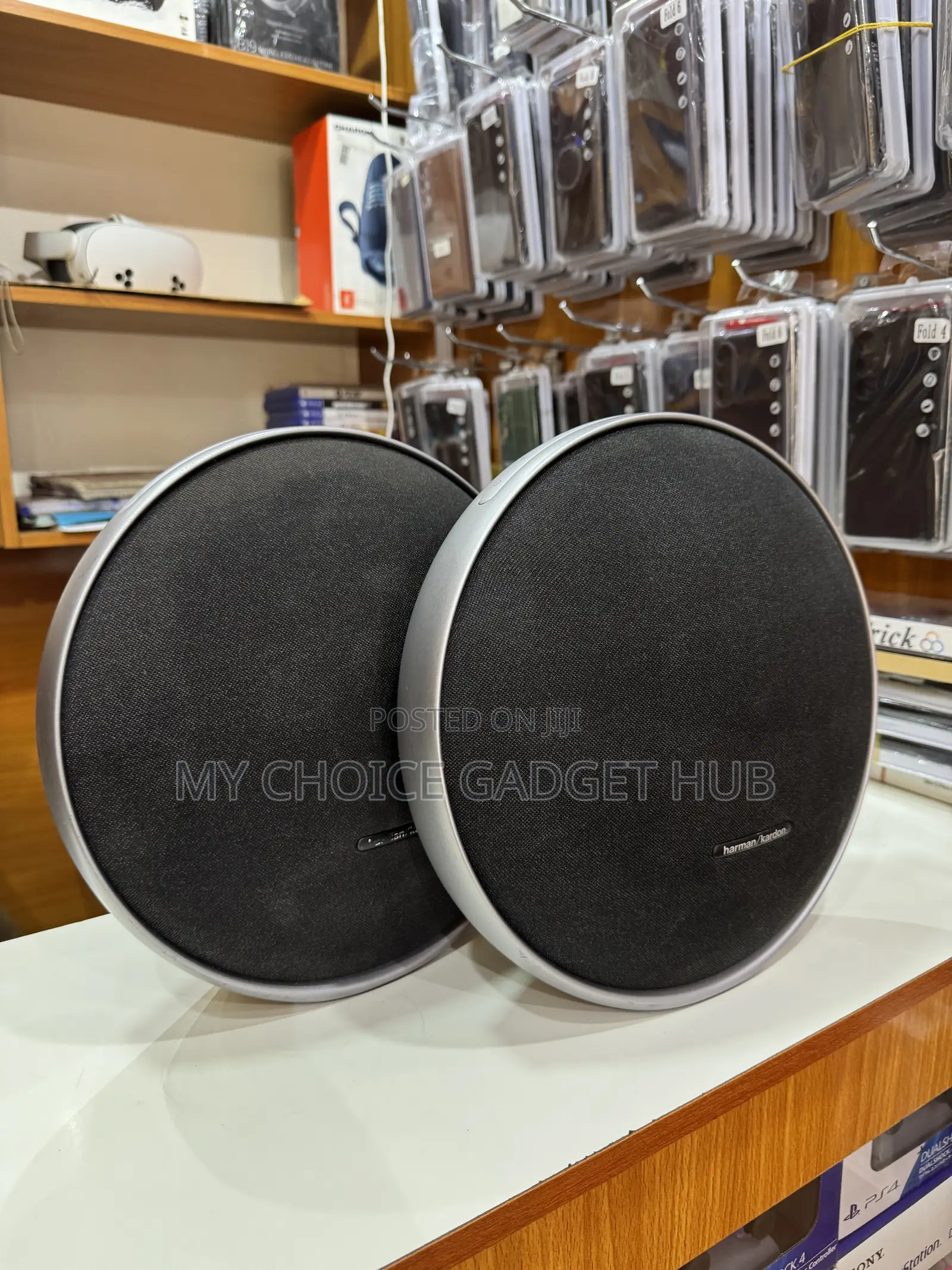 Harman/Kardon Onyx Studio 9 Used Available