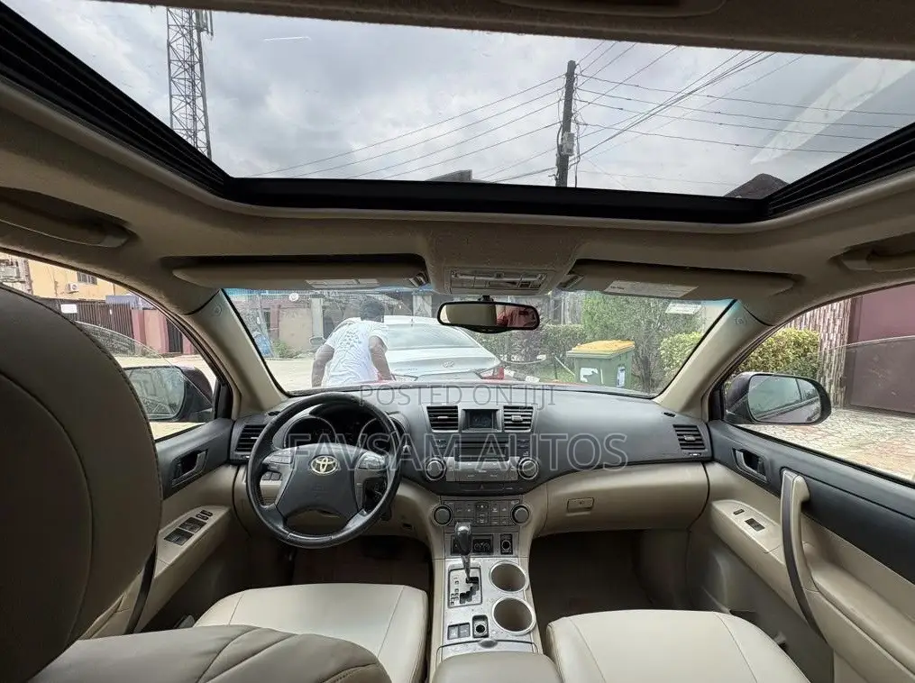 Toyota Highlander 2008 Burgundy