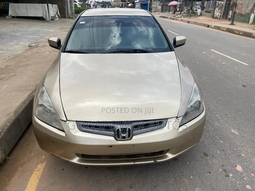 Honda Accord Automatic 2004 Gold