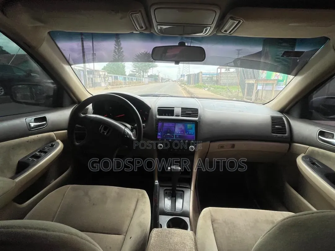 Honda Accord Automatic 2004 Gold