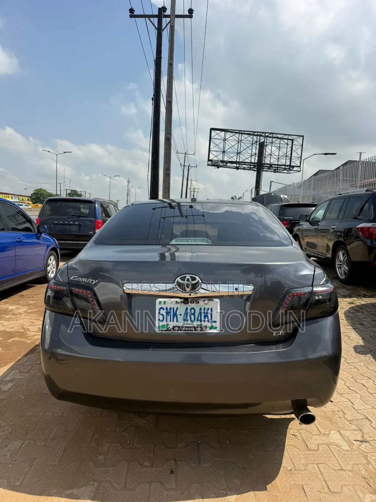 Toyota Camry LE 4dr Sedan (2.5L 4cyl 6AM) 2010 Gray