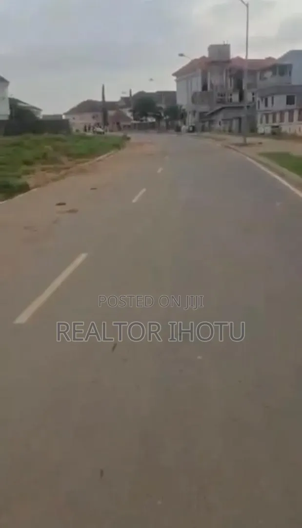 4bdrm Duplex in Kubwa for sale