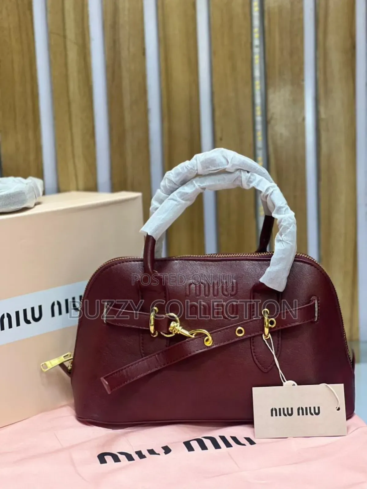 High Quality Stylish MiuMiu Handbag