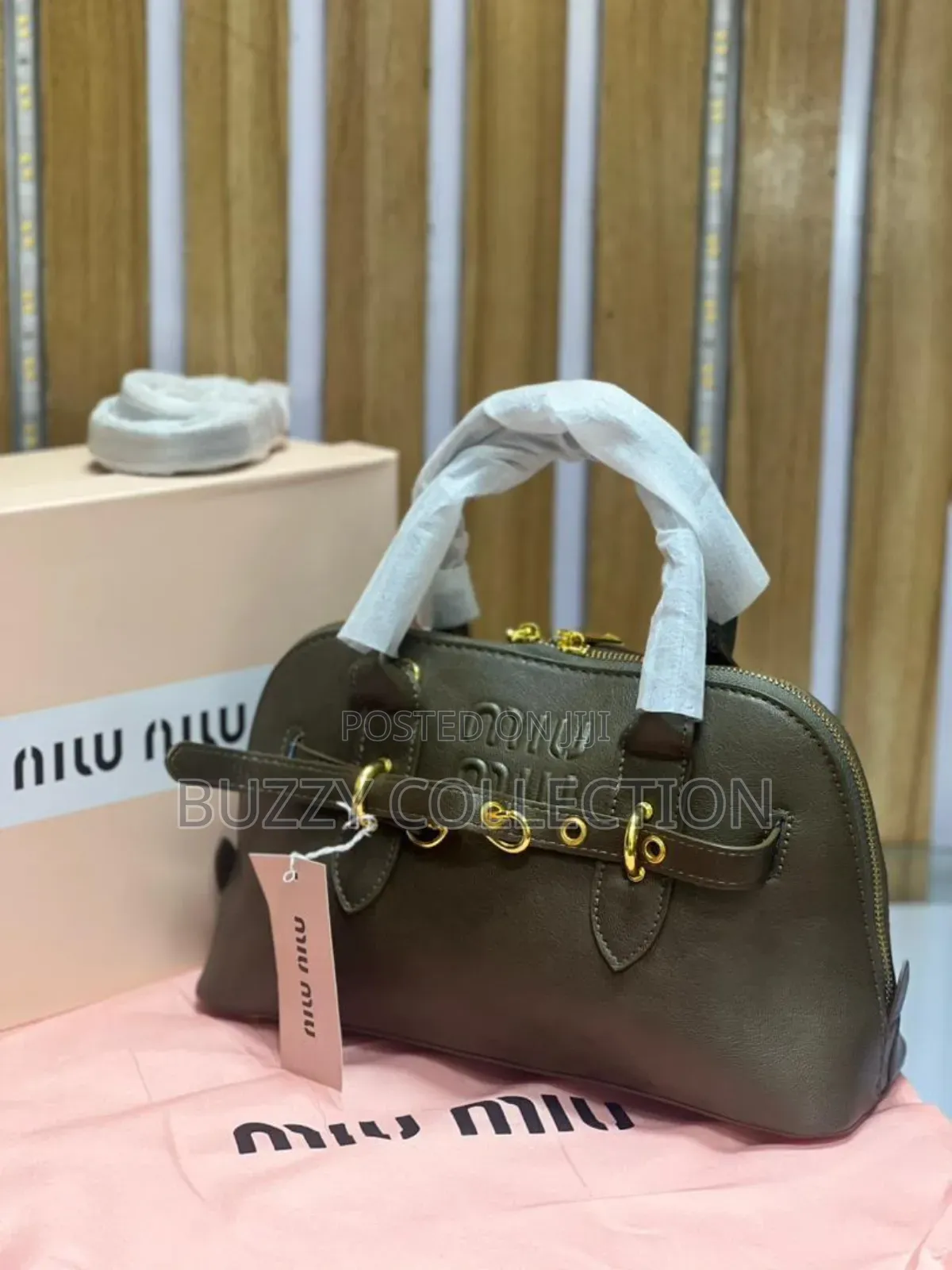 High Quality Stylish MiuMiu Handbag