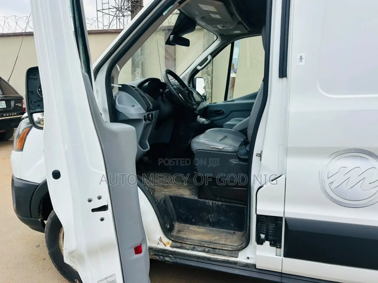 Ford Transit 2019 White