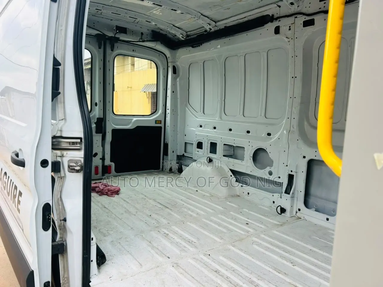 Ford Transit 2019 White