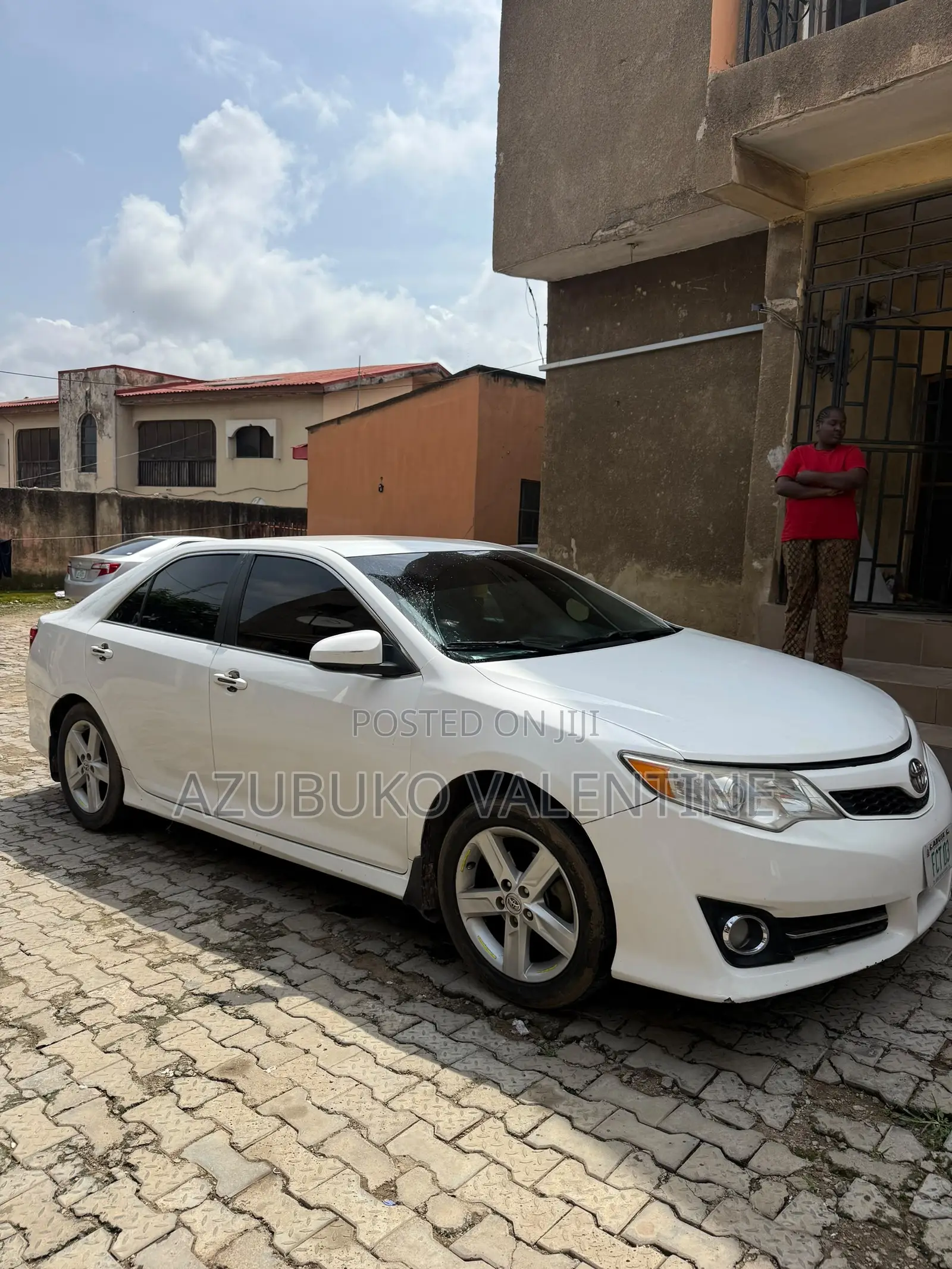 Toyota Camry SE 4dr Sedan (3.5L 6cyl 6A) 2014 White