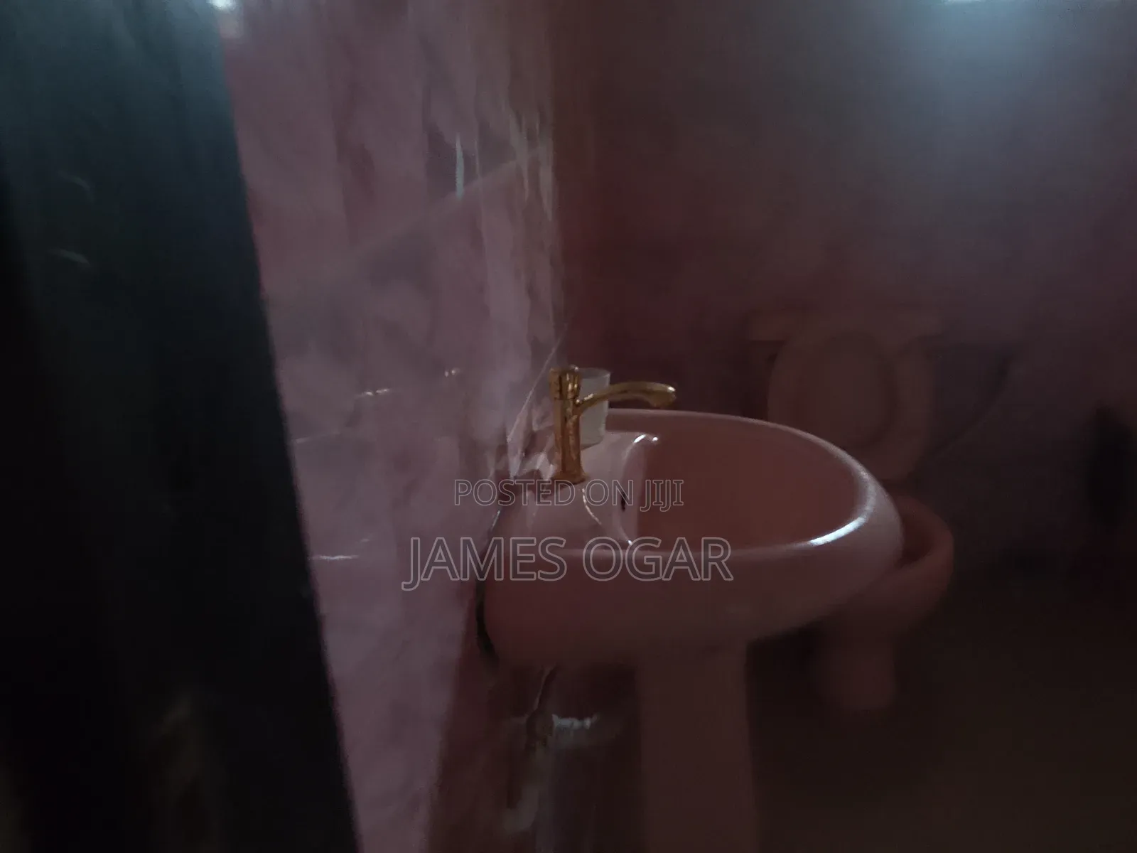 2bdrm Block of Flats in Salem, Ikate for rent