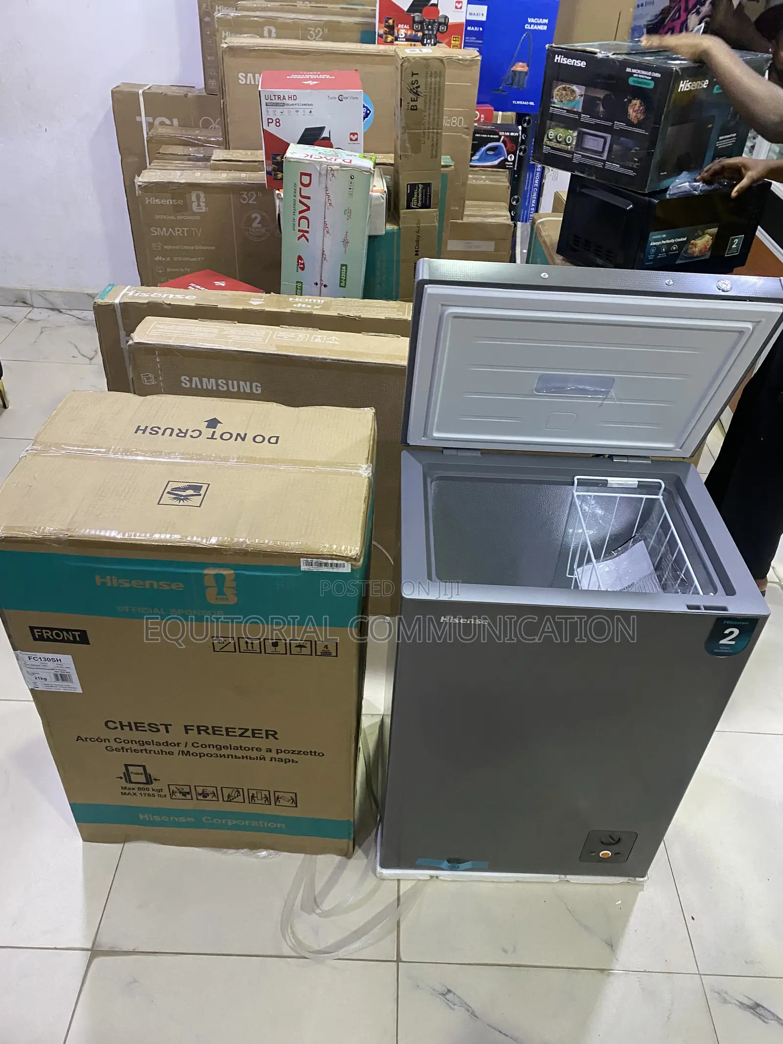 Hisense 97L Chest Freezer for Small Spaces FC130SH