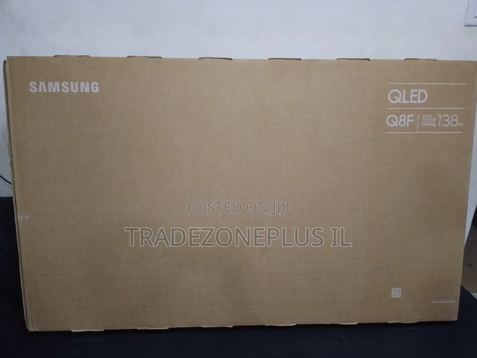 Make Your Living Room Shine With Samsung 55in QLED TV