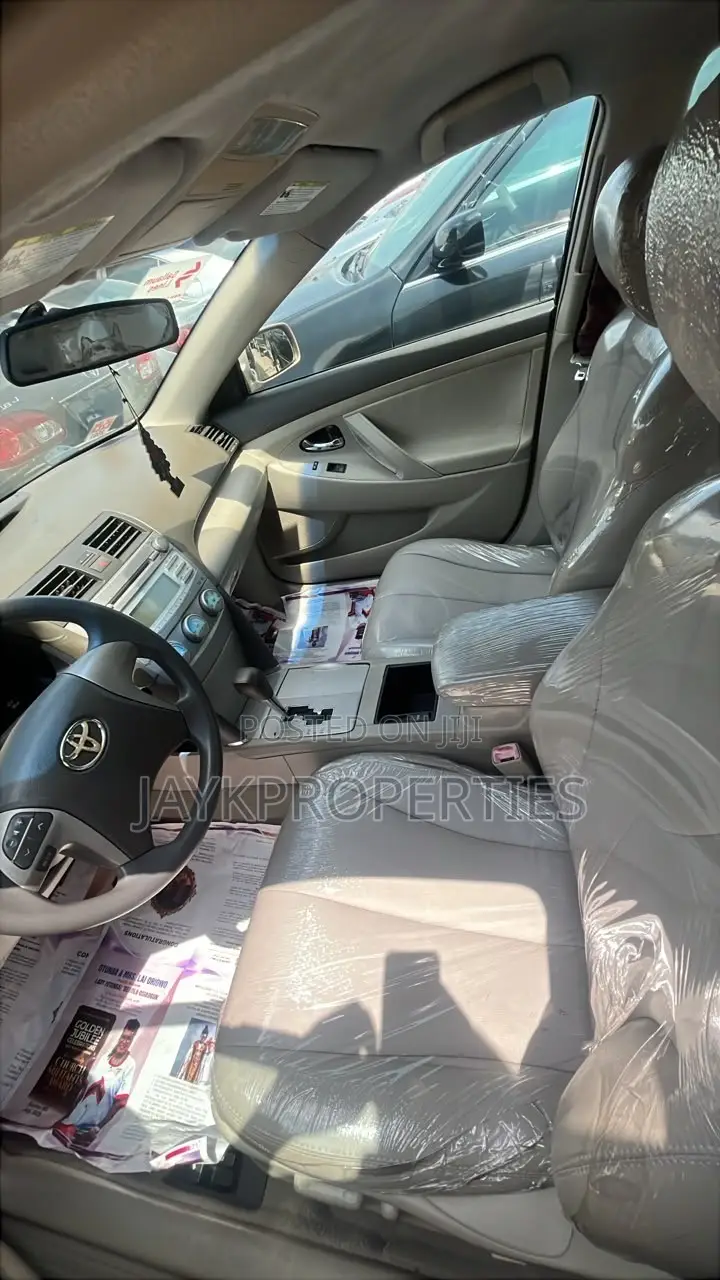 Toyota Camry 2007 Gold