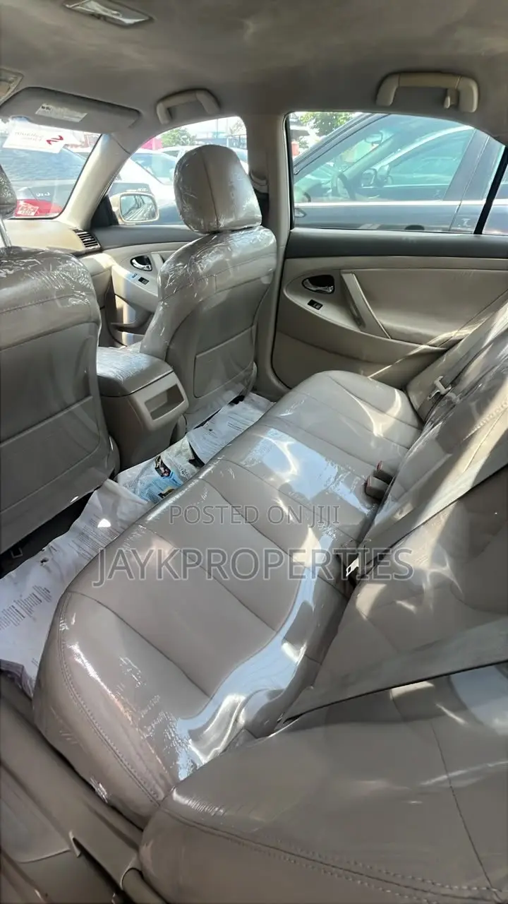 Toyota Camry 2007 Gold