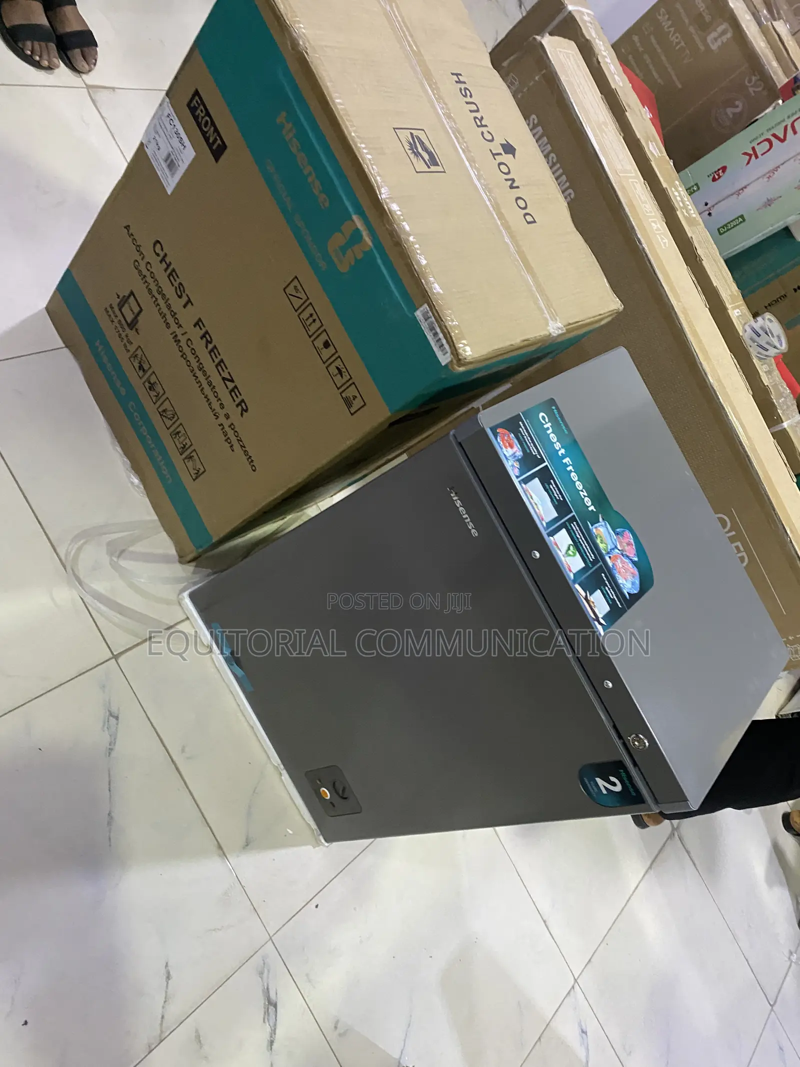 Hisense Compact Deep Freezer FC130SH 97 Litres