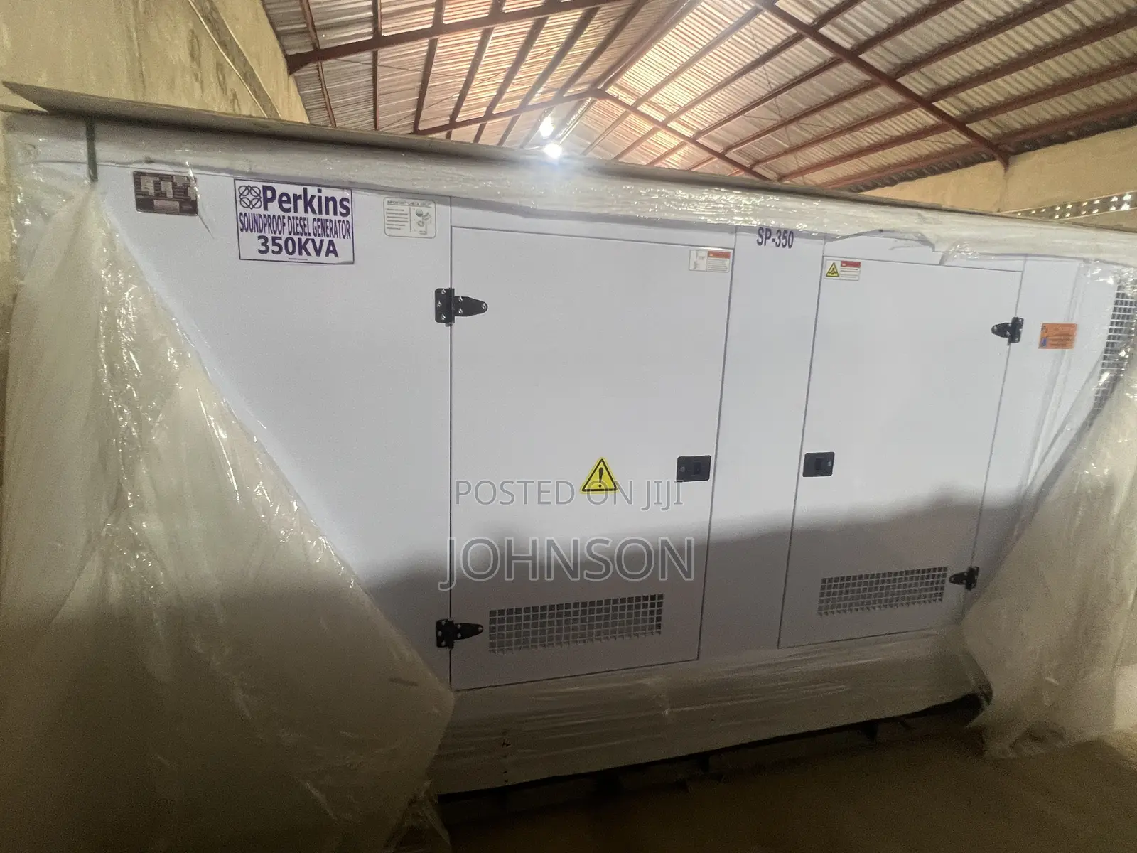 350kva Brand New UKPerkins Soundproof Diesel Generator 100% Copper 