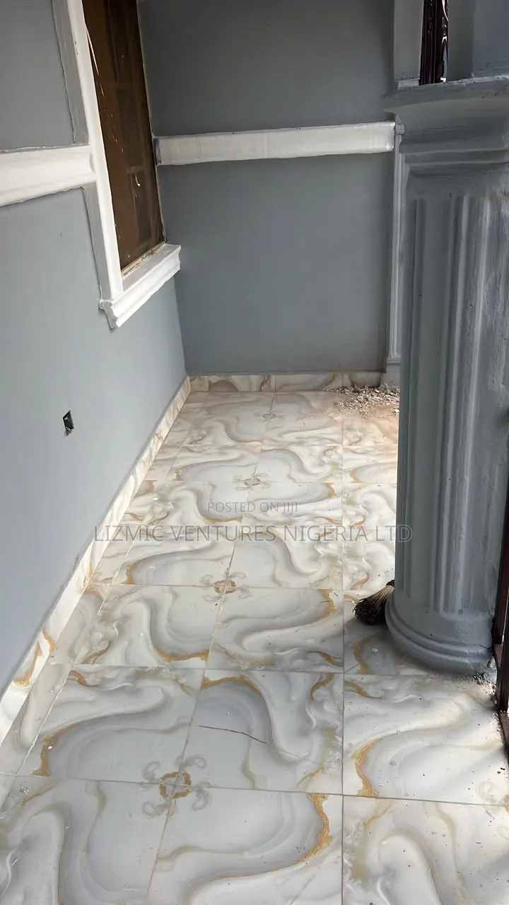 2bdrm Apartment in Tjay, Ayobo for rent