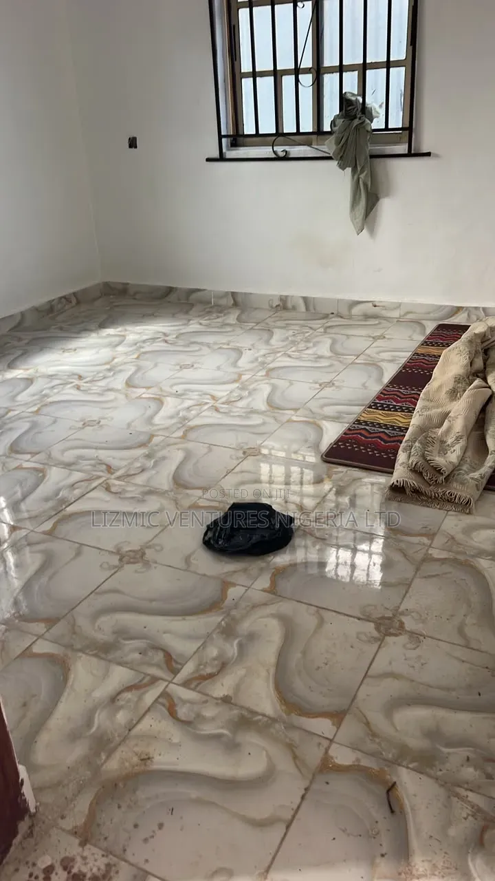 2bdrm Apartment in Tjay, Ayobo for rent