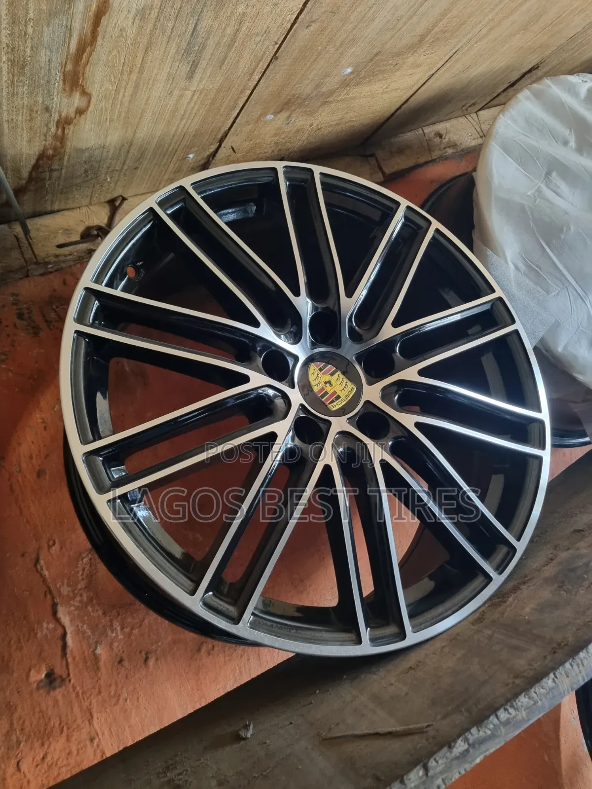 Premium Porsche Style Alloy Rims – Machined Face / Gloss Black 21,20,