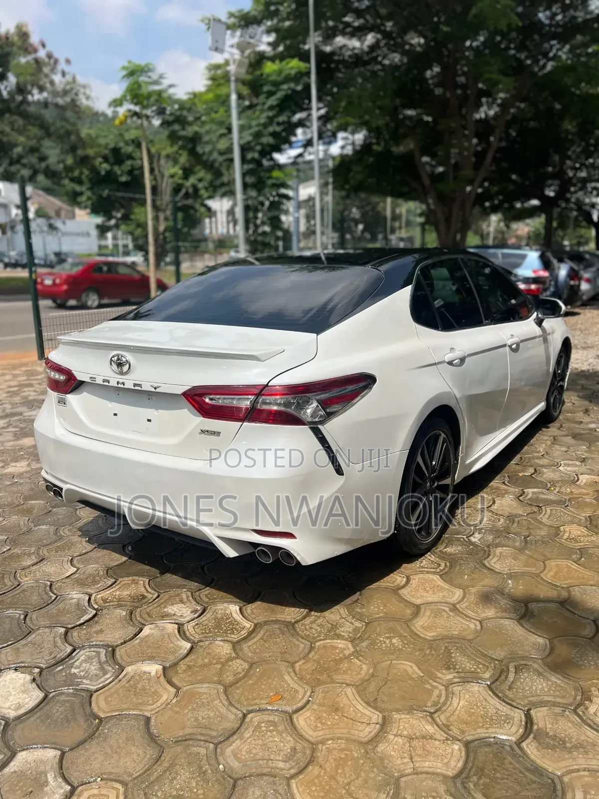 Toyota Camry XSE (2.5L 4cyl 8A) 2019 White