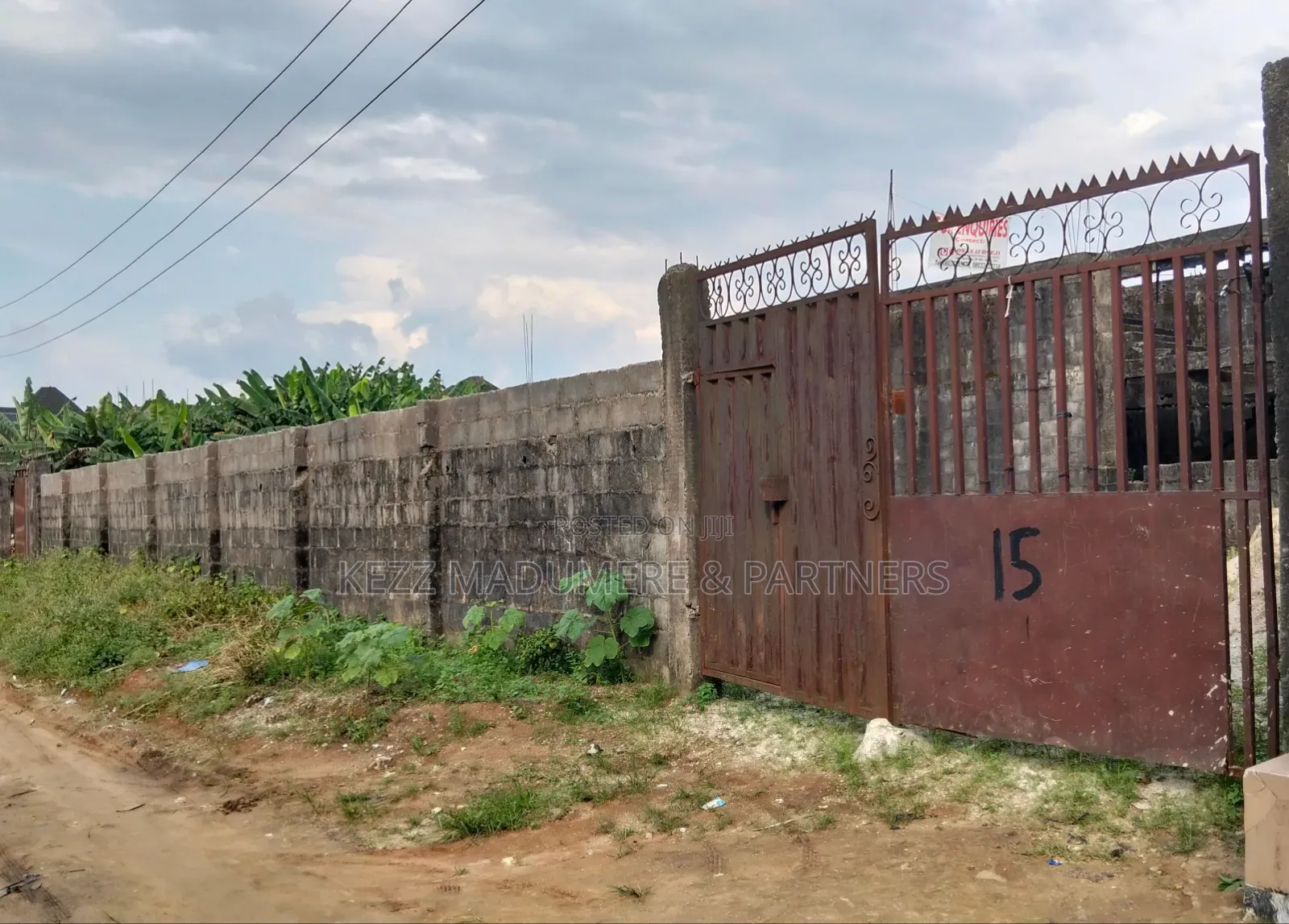 UNCOMPLETED STOREY BUILDING in Sars Road Port, New Layout