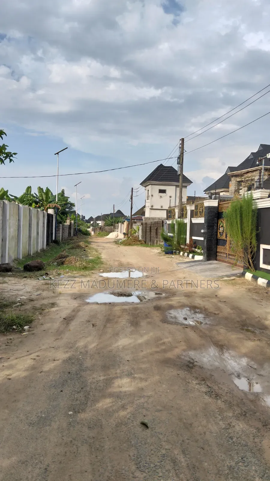 UNCOMPLETED STOREY BUILDING in Sars Road Port, New Layout