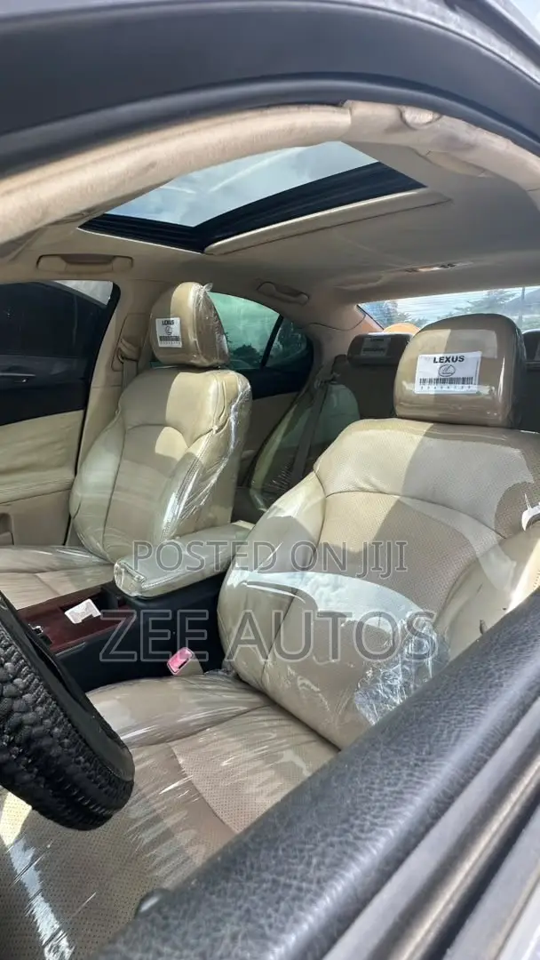 Lexus IS 2008 White
