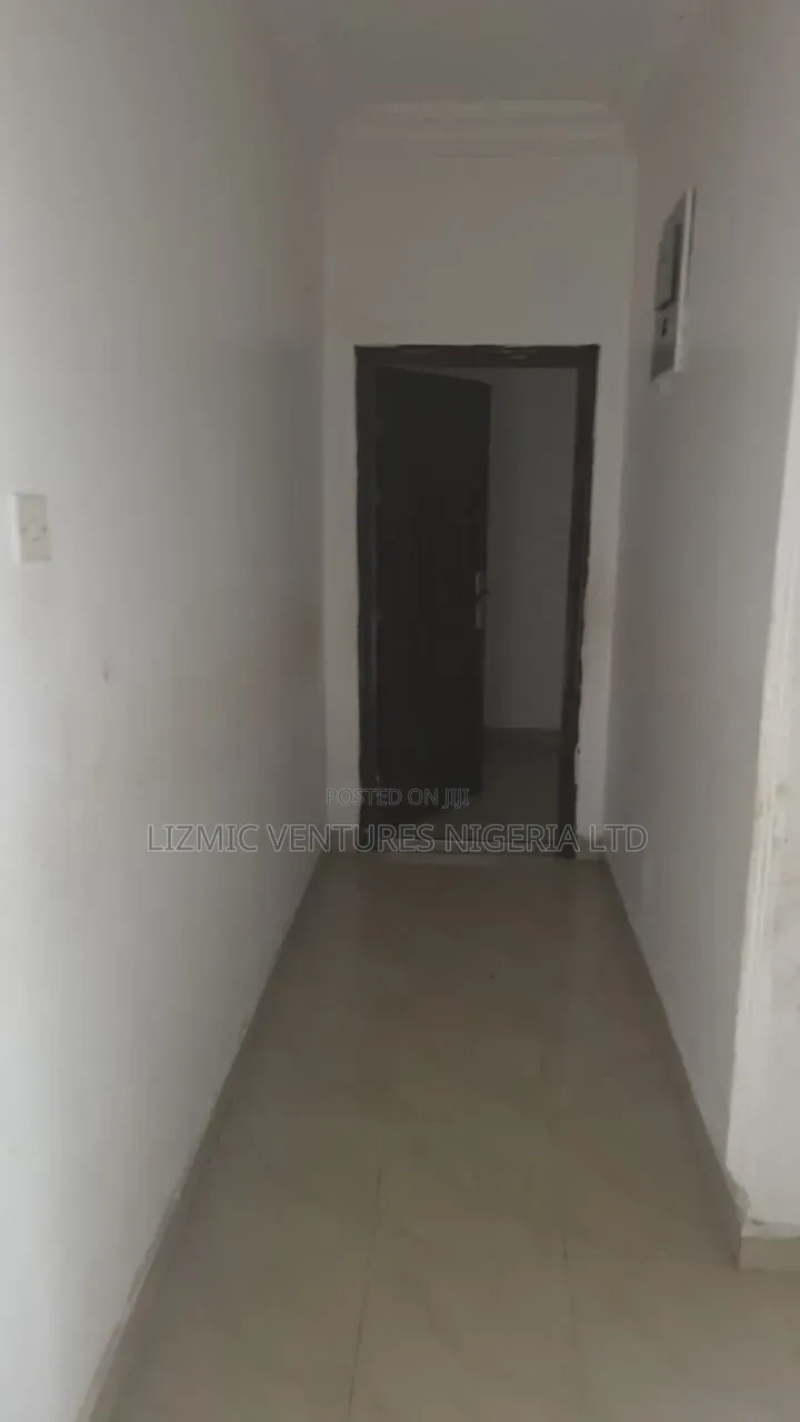 Furnished 3bdrm Bungalow in Governor Road, Ikotun / Ikotun/Igando