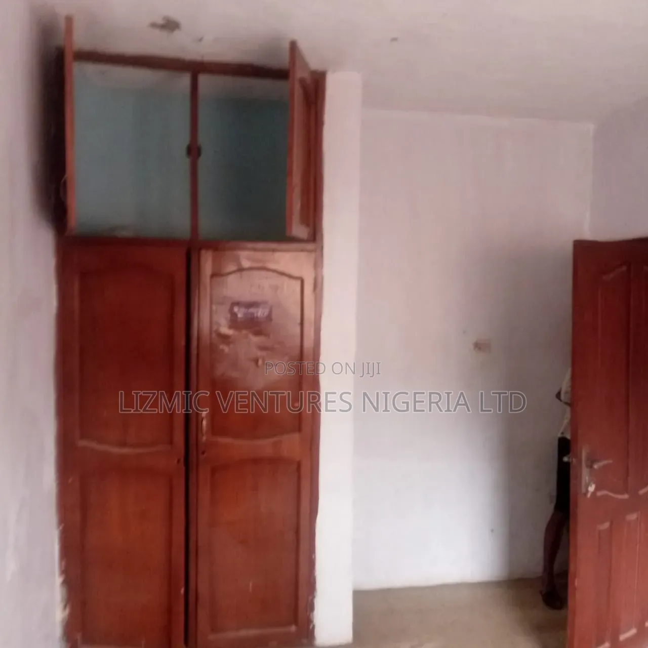 Furnished 3bdrm Bungalow in Governor Road, Ikotun / Ikotun/Igando