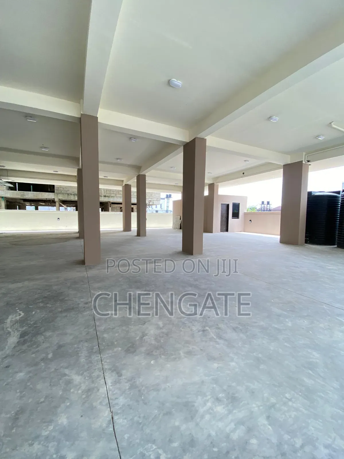 4bdrm Maisonette in Ikate for sale