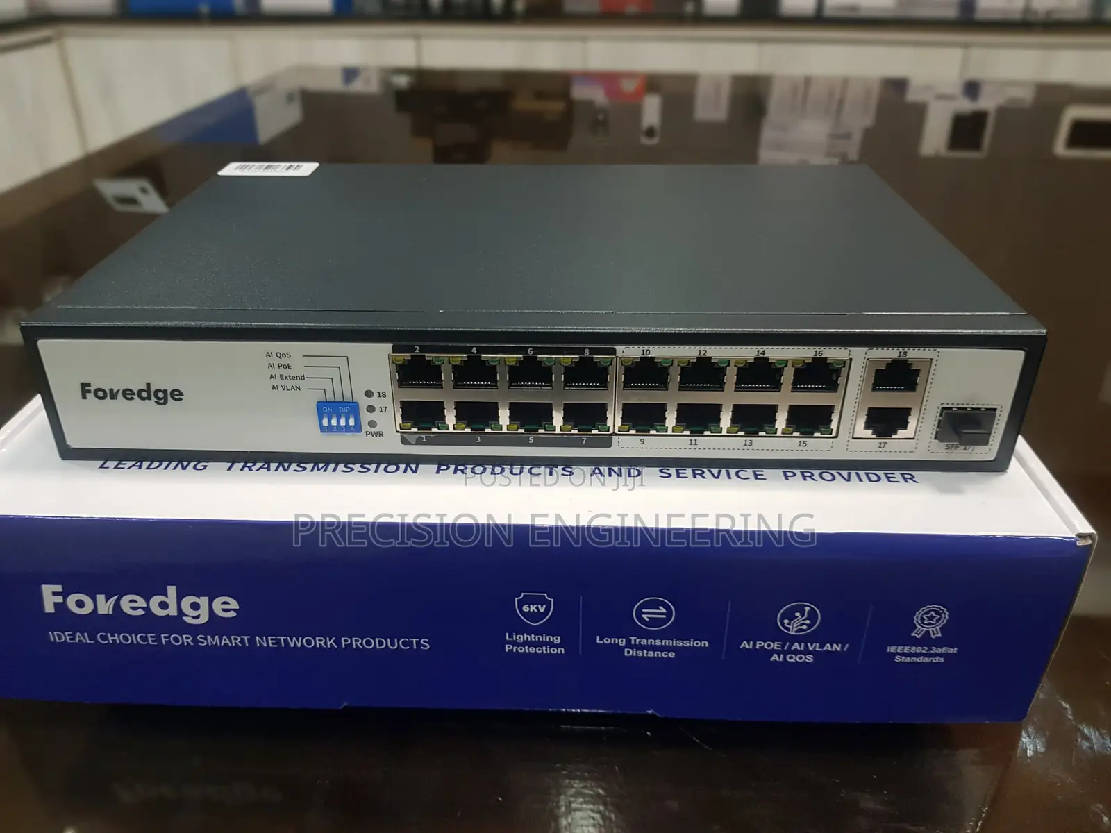 Foredge AI6016 16-Port AI PoE Switch With Gigabit Uplink