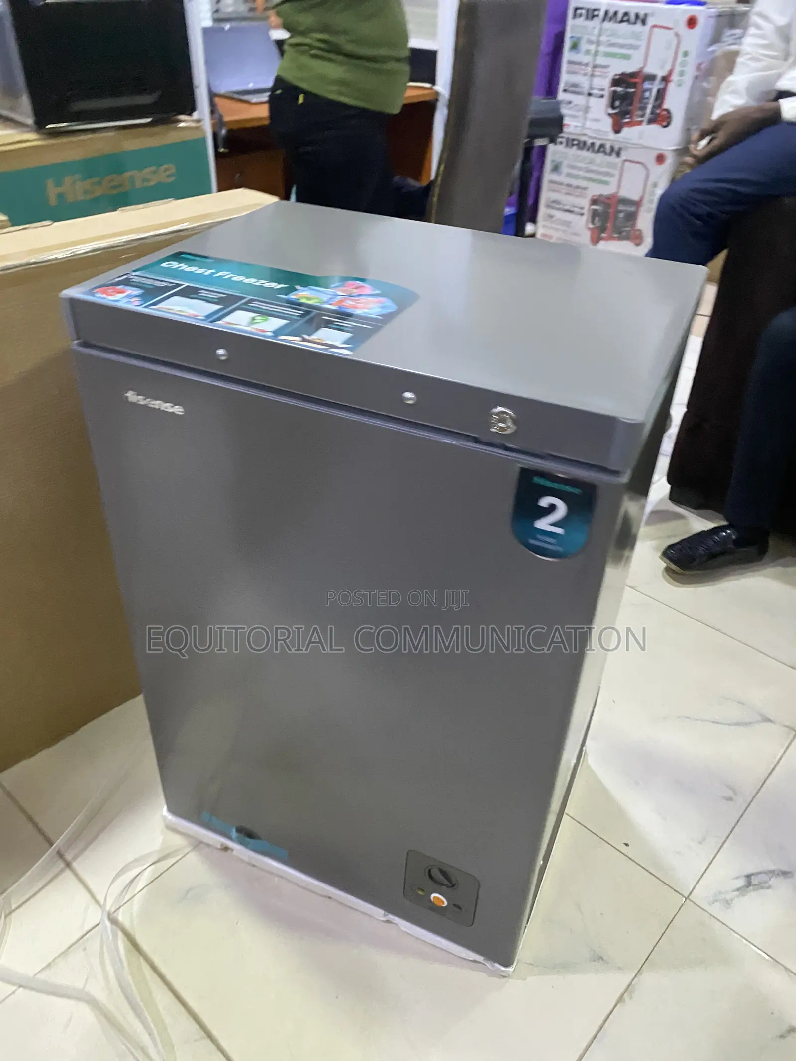 Hisense FC130SH Space-Saving Chest Freezer 97L
