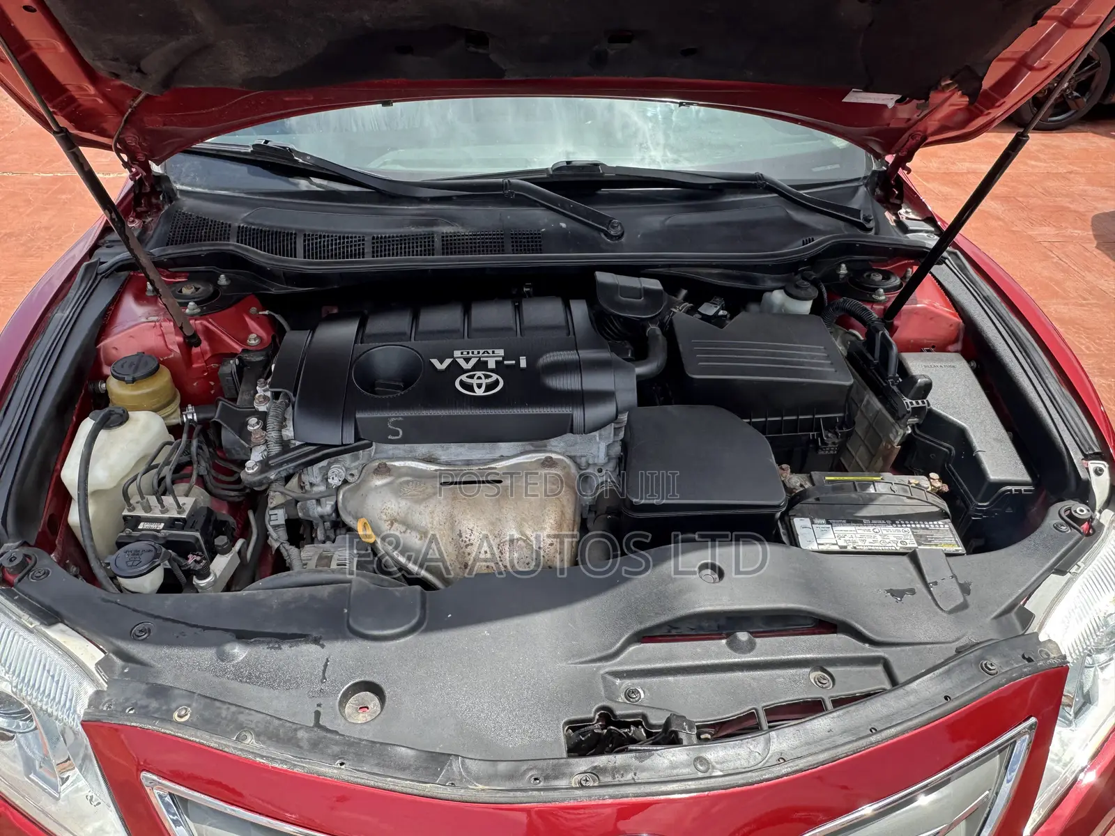 Toyota Camry SE 4dr Sedan (2.5L 4cyl 6AM) 2010 Red