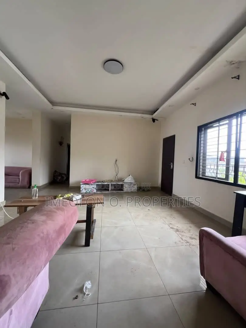 3bdrm Apartment in Life Camp for rent