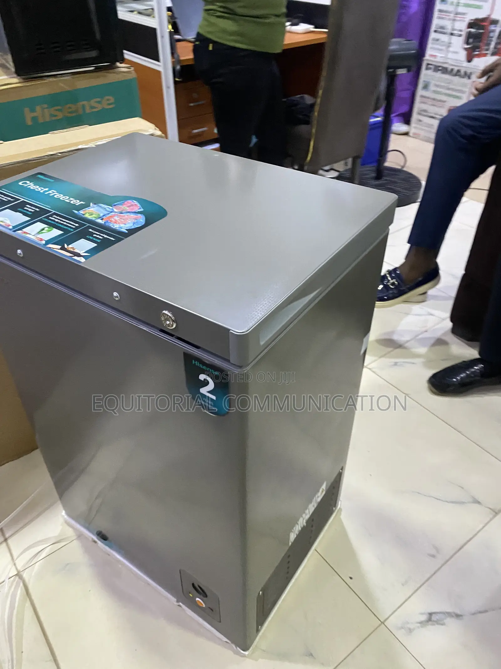 Hisense FC130SH Chest Freezer for Frozen Produce 97L