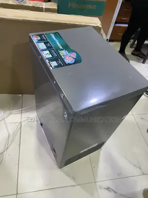 Hisense FC130SH 97L Chest Freezer for Limited Spaces