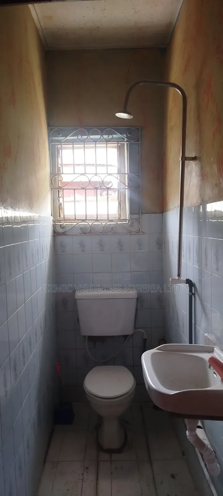 Furnished 2bdrm Apartment in Akesan, Egan for rent