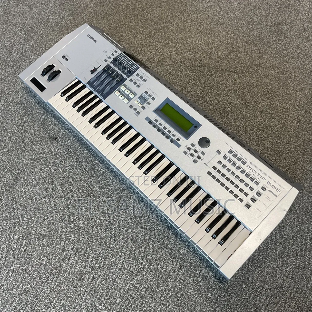 Motif Es6 Synthesizer
