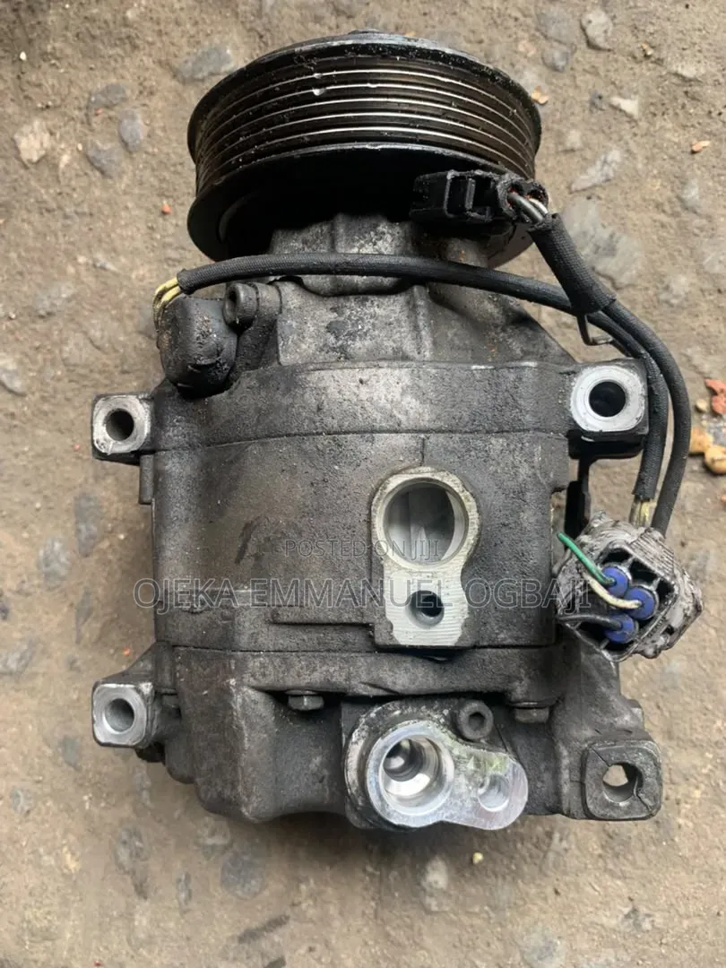 Manuel Compressor for Toyota Yaris 2010 Model