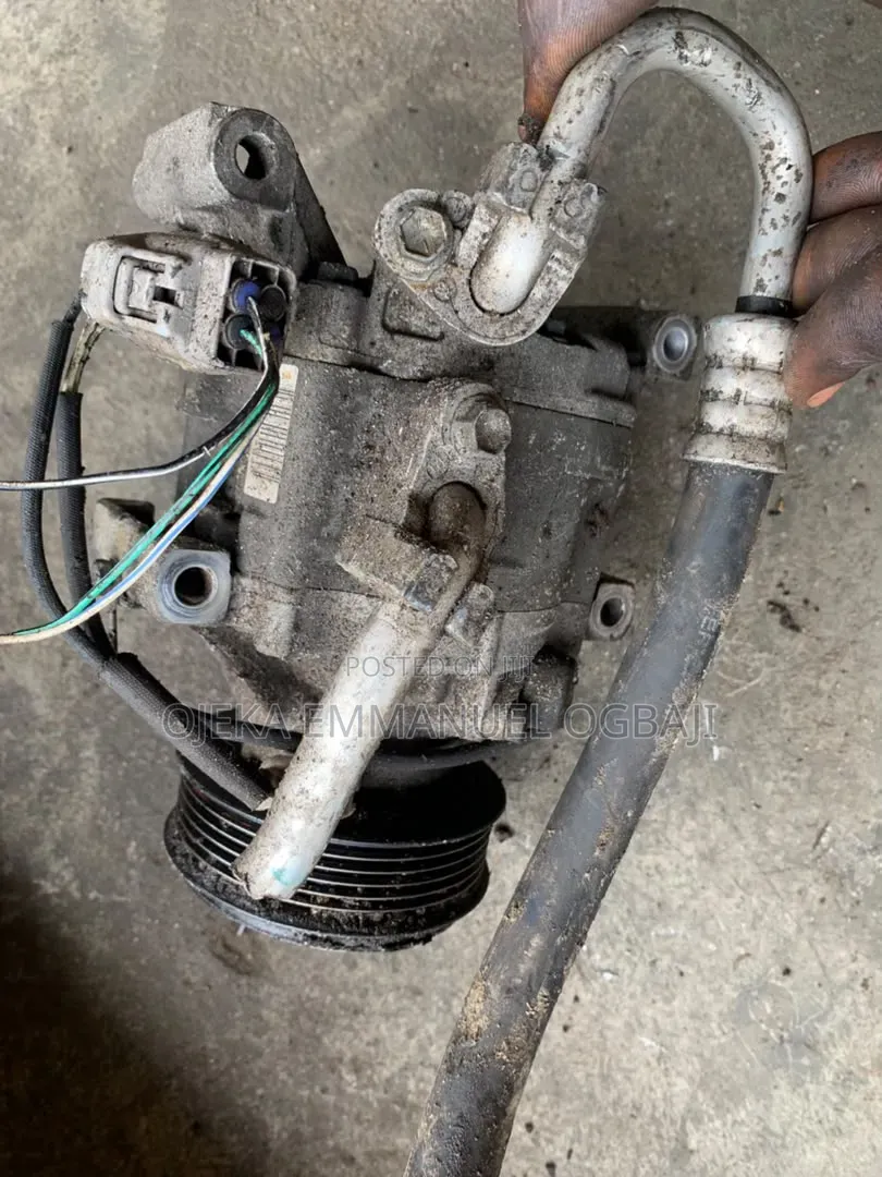 Manuel Compressor for Toyota Yaris 2010 Model