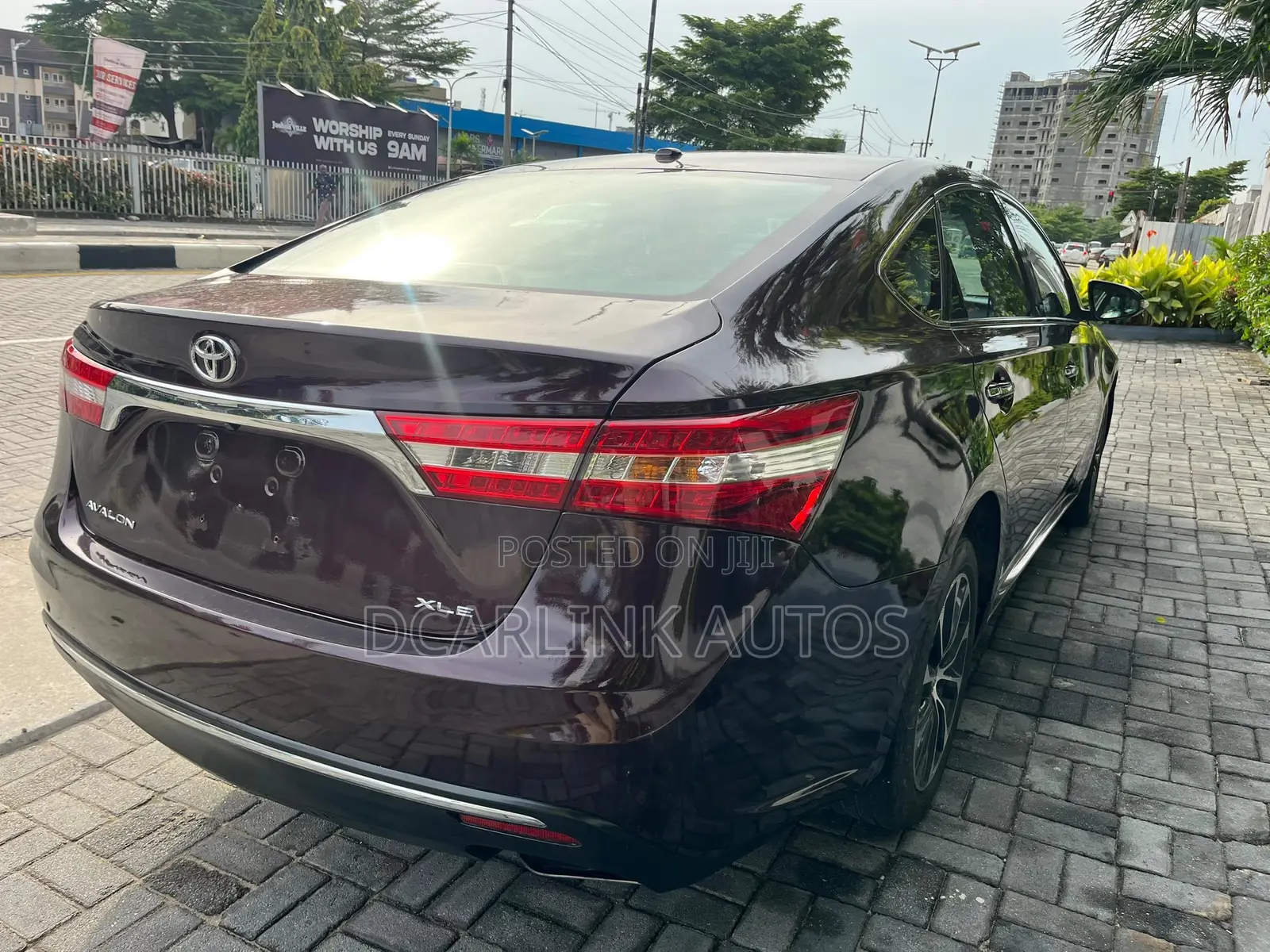 Toyota Avalon XLE (3.5L 6cyl 6A) 2018 Burgundy