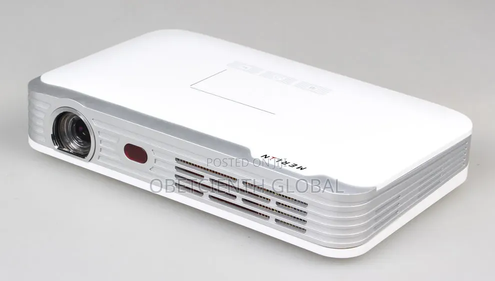 Merlin 3D PocketBeam Pro 2500lumens Projector 7800mah Built-in Battery
