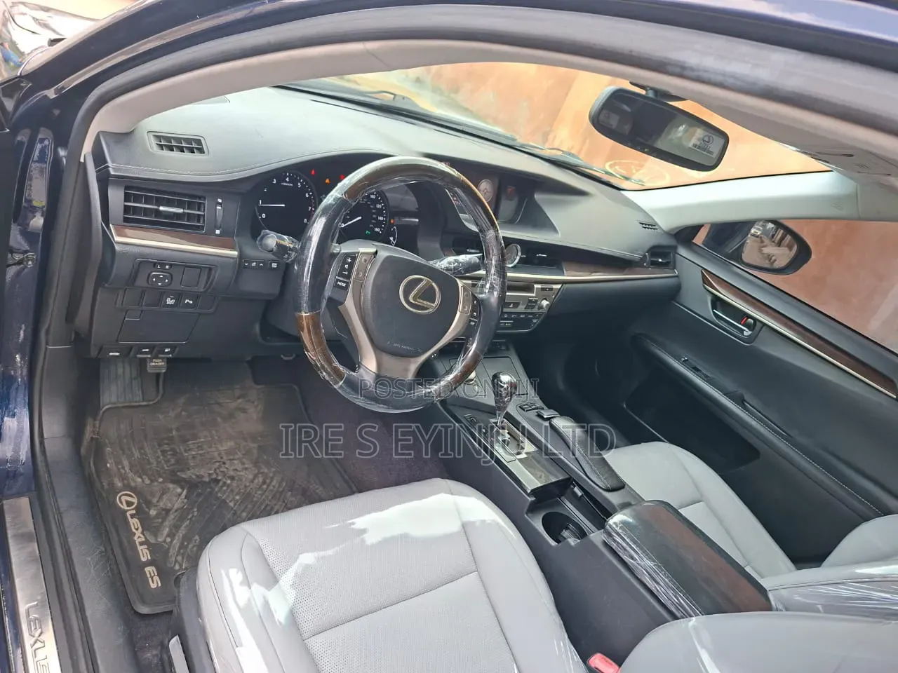 Lexus ES 2014 Blue