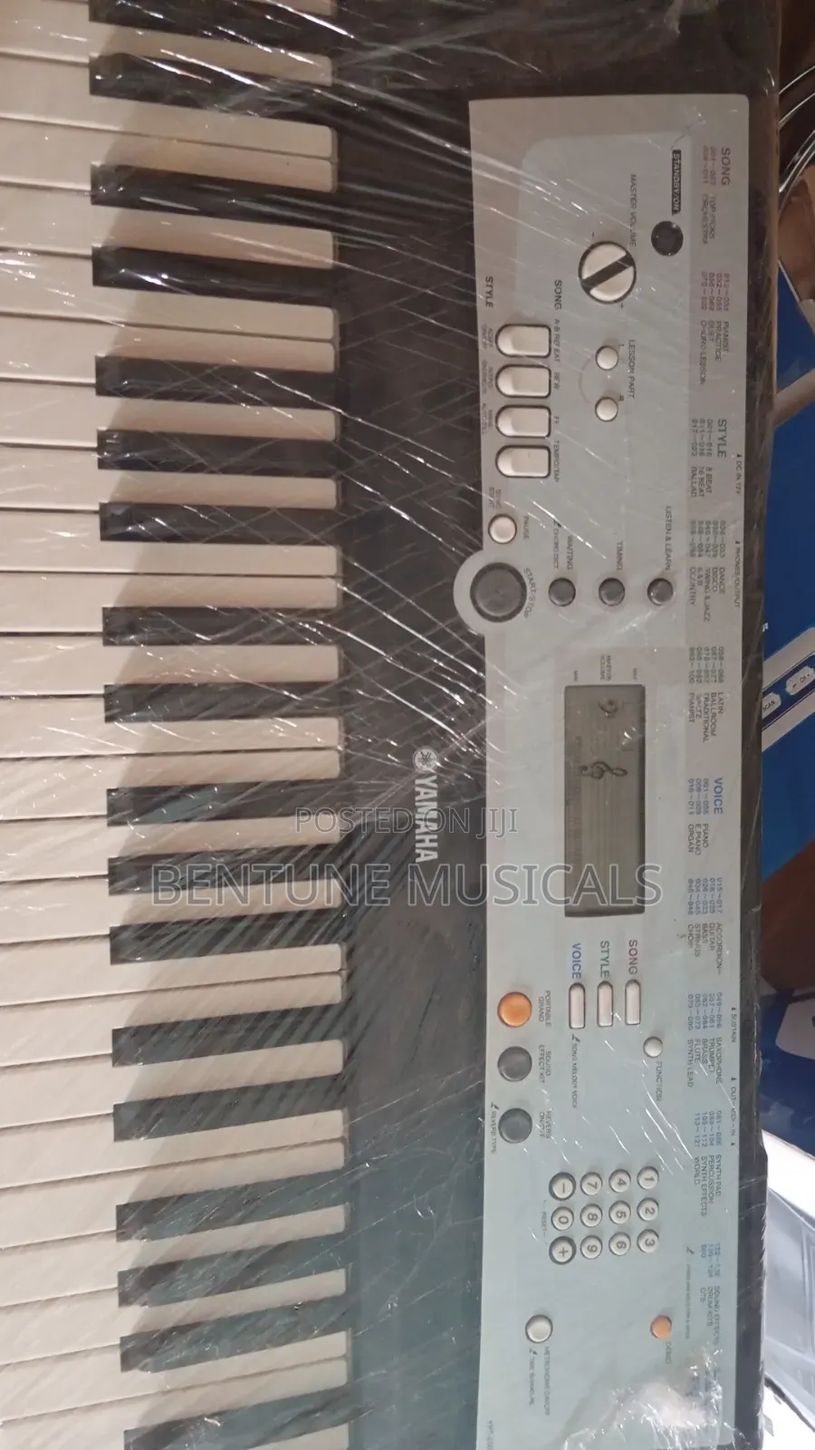 Yamaha YPT-200 Portable Keyboard